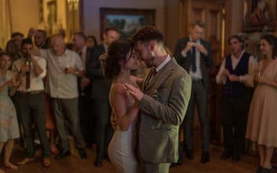 Somerset Wedding Photography at Orchardleigh House – Alex & Gina
