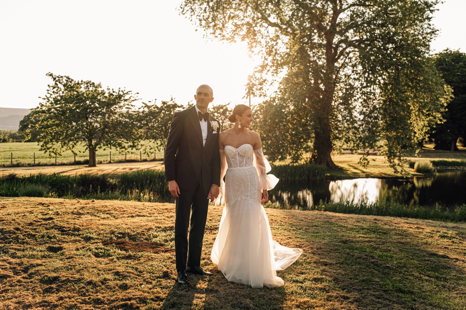 Wedding portraits in evening sun at Sant Ffraed House